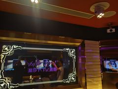 -温莎KTV(珠江路店)