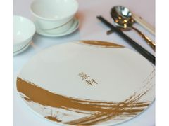 餐具摆设-丽轩中餐厅(广州丽思卡尔顿酒店)