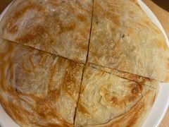 特色葱油饼-吕氏疙瘩汤·海鲜新鲁菜(凯德mall新都心店)