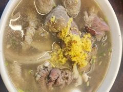 -潮镇老尾牛杂(环城西路店)