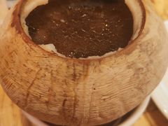 泰式椰皇炖乌鸡汤-陈鹏鹏潮汕菜(宝安机场T3航站楼店)