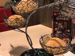 霸王酥皮叉烧包-避风塘(宝山万达店)