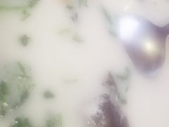 -雪湖煜辰鱼头老店(雪野湖店)