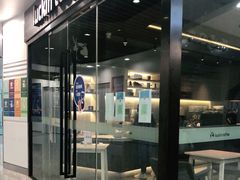 门面-瑞幸咖啡(新理想大厦店)