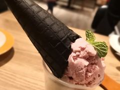 -必胜客(新中纬店)
