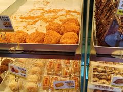 -鲍师傅糕点(西站店)