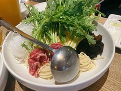 酸菜火锅面-小大董·烤鸭(凤凰汇店)