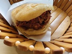 -闫家驴肉老店(华电一校店)