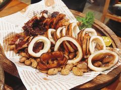 -草家酱蟹炭火烤肉店(珲春南路一店)