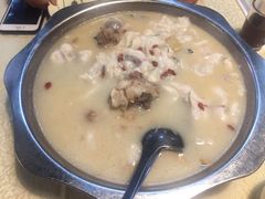 -陈生记黑鱼馆·20年活鱼现杀(宁波鼓楼店)