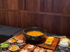 -银米·云南传统过桥米线(双廊黑金冠店)