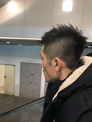 -变画·发型STUDIO