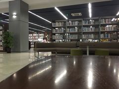 -中央财经大学沙河校区-图书馆