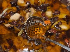 水煮黑背江团-辣婆婆(航天桥店)