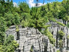 -梭布垭石林景区