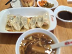-南城香·饭香串香馄饨香(赵公口店)