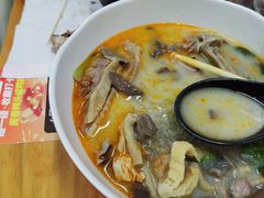-鸭小妹鸭血粉丝(老门东店)