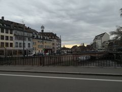 -ResTaurAnt S'ZWILLING Stuebel
