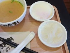 -熊吞·大碗丼烧肉饭(济宁万达广场店)