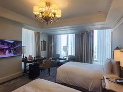 -广州富力丽思卡尔顿酒店