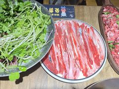 -贵厨酸汤牛肉(小十字店)
