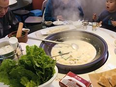 -陈大锅·岳阳鱼馆·地道岳阳菜(美食街店)