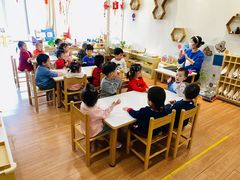 -乐融婴幼儿成长中心(四季青校区)