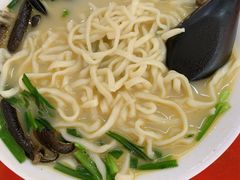 -三百碗宝应长鱼面(板仓街店)