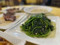 -烧鹅妹饭店
