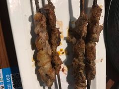 红柳烤肉-纳瓦新疆菜(银都店)