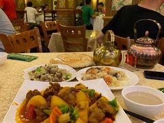 -维吾尔餐厅(宜山路店)