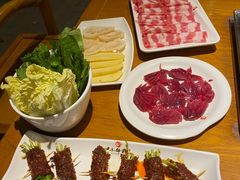 -小牛叔鲜切牛肉·火锅·烤肉自助(公济桥路店)