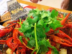 -鲁小三·大骨自助(金山总店)