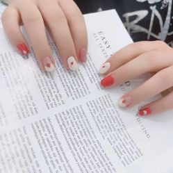 -七彩虹美甲美睫 半永久