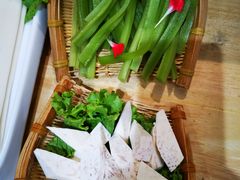 -九孔·筒骨莲藕汤锅(大明宫万达店)