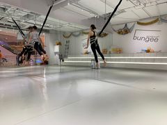 -Jumphai室内蹦极运动