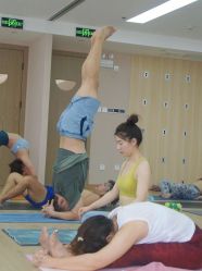 -酉嘉瑜伽YO+YOGA