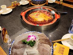 -香佰里鲜货火锅(佳乐金街店)