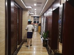 -颐而康按摩(八一桥总店)