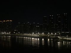 -南京眼步行桥