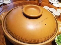 -忆江南·临江鱼馆