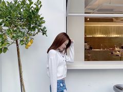 -洪小鹏生活美学馆(领SHOW天地店)