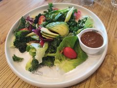 -Common Table · Brunch & Coffee