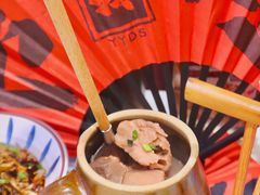 -黄记煌三汁焖锅(新佳丽江汉路店)