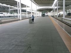 -深圳坪山站