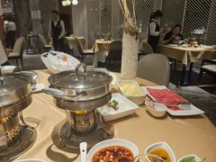 -鼎鼎香·港式火锅(北京SKP店)