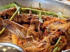 -喇喇排骨火锅·传统韩式脊骨汤(望京西园总店)