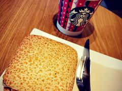 -星巴克(深圳湾体育中心店)