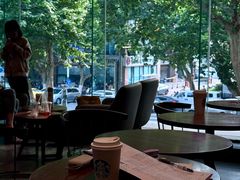 -星巴克臻选(南京艾尚天地店)