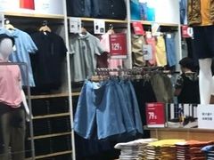 -优衣库(广州番禺万达广场店)